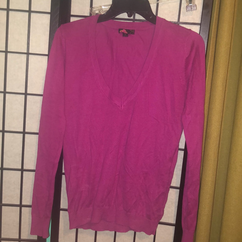 Pull Over Light Sweater